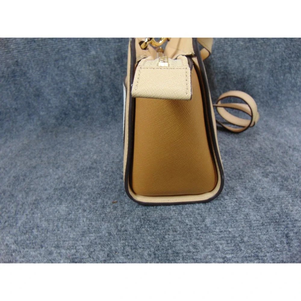 Michael Kors Selma Crossbody Tan Beige White Leather Saffiano Satchel Bag Flaw‎